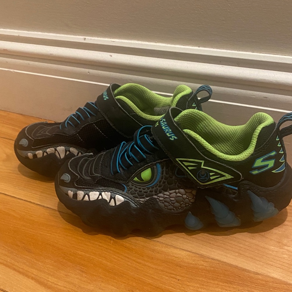 Skechers Kids' Black and Green Light-Up Sneakers - Picture 2 of 4